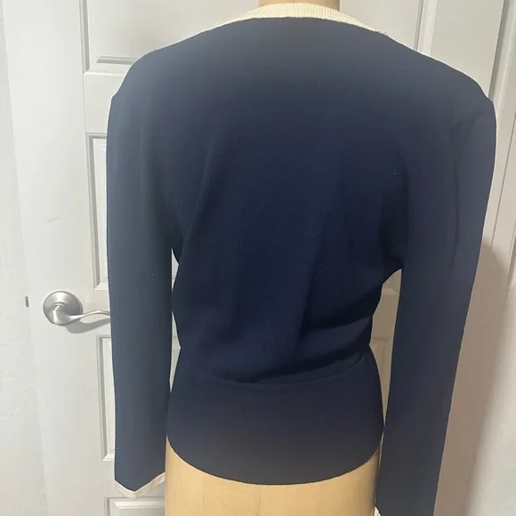 St. John Navy and Cream V-Neck Sweater - Picture 3 of 4